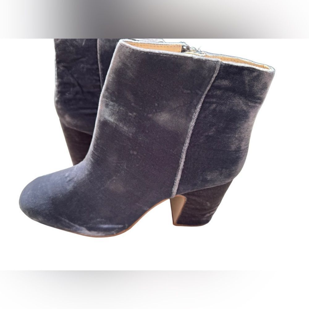 NWT ZARA Gray Velour Ankle Boots, 40/US 9 Flawed Pls Read Desc and last photo